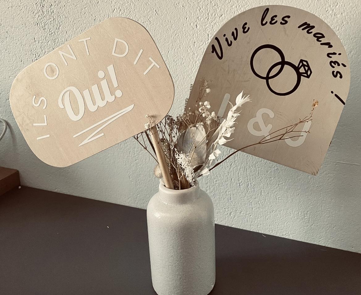 Accessoires panneaux photobooth personnalisés noir et blanc