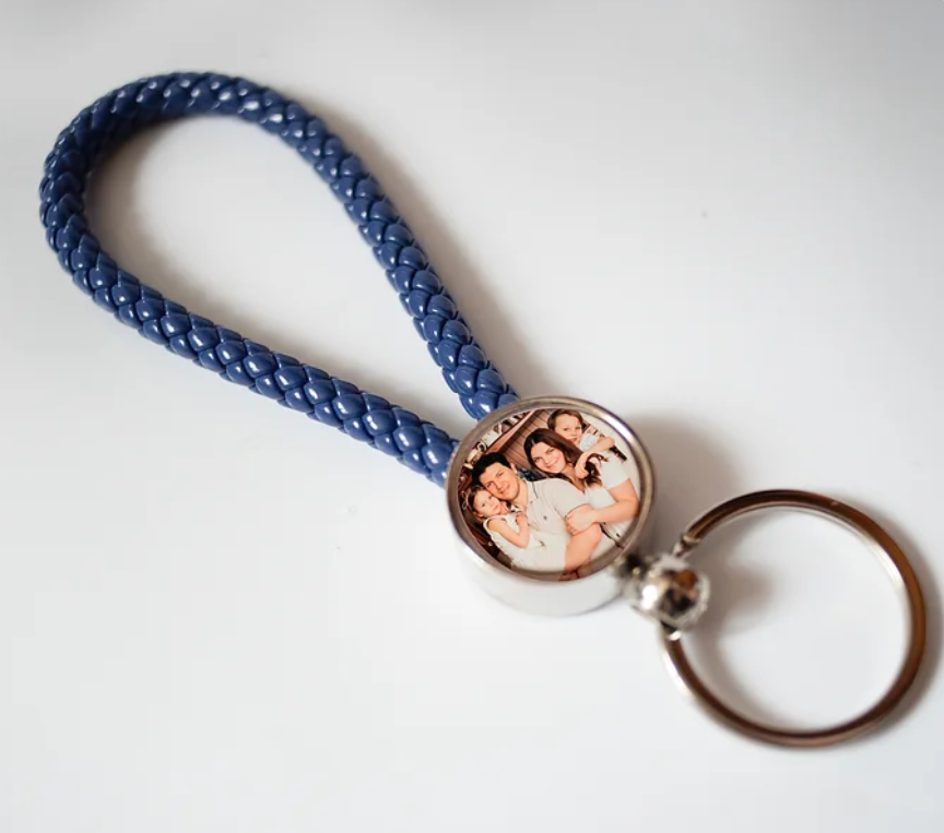 Porte-clé lanière en similicuir bleu avec 2 photos