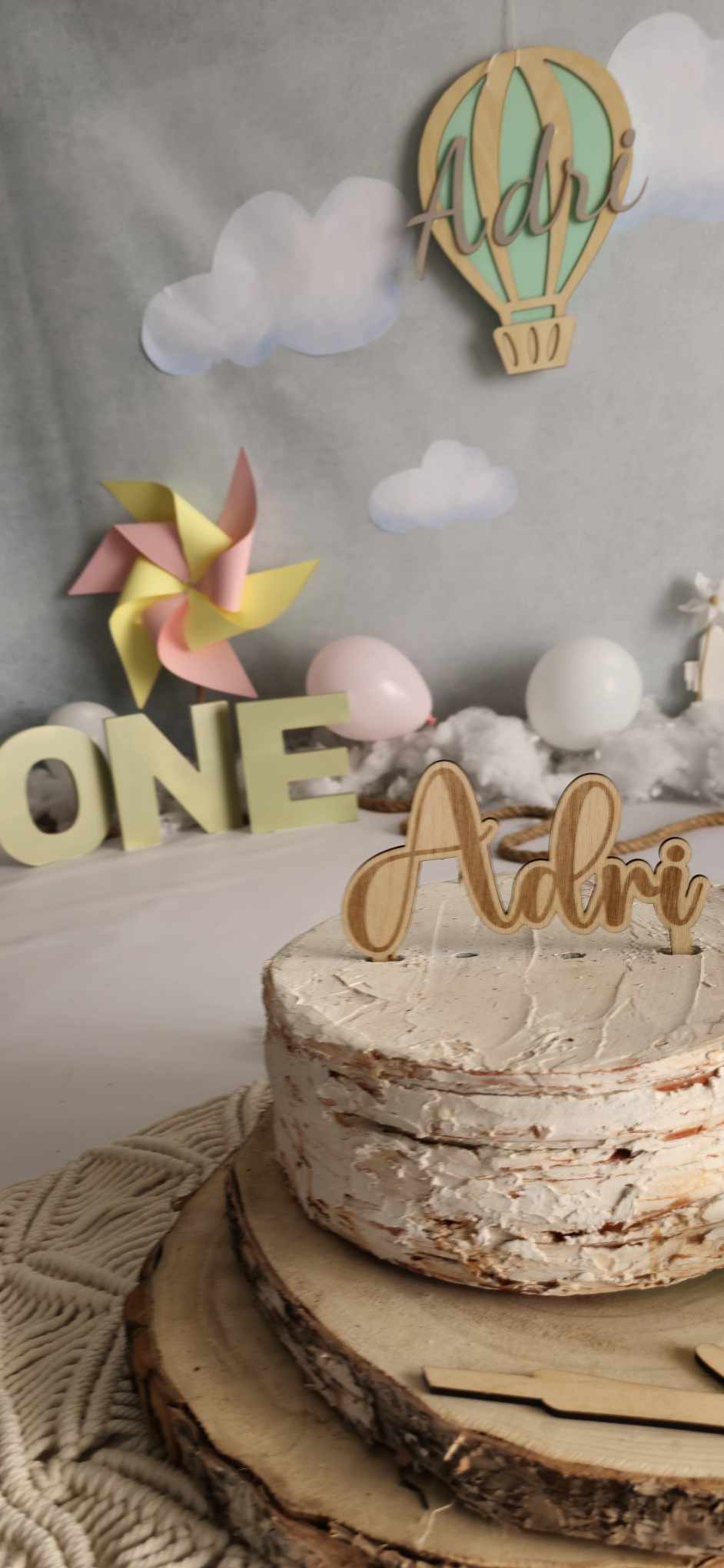 Collection Personnalisée d'Accessoires pour Fêter la Première Année de Bébé