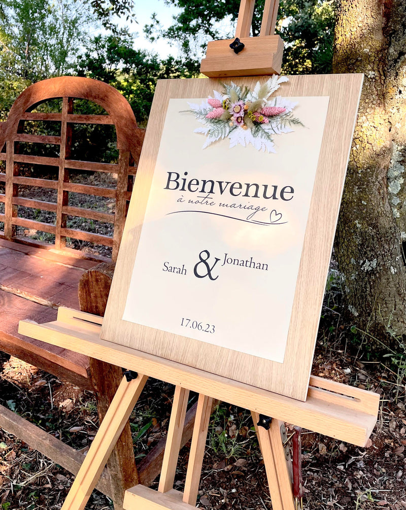 Panneau de bienvenue en bois, papier et fleurs séchées personnalisé pour mariage