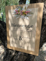 Panneau de bienvenue en bois, papier et fleurs séchées personnalisé pour mariage