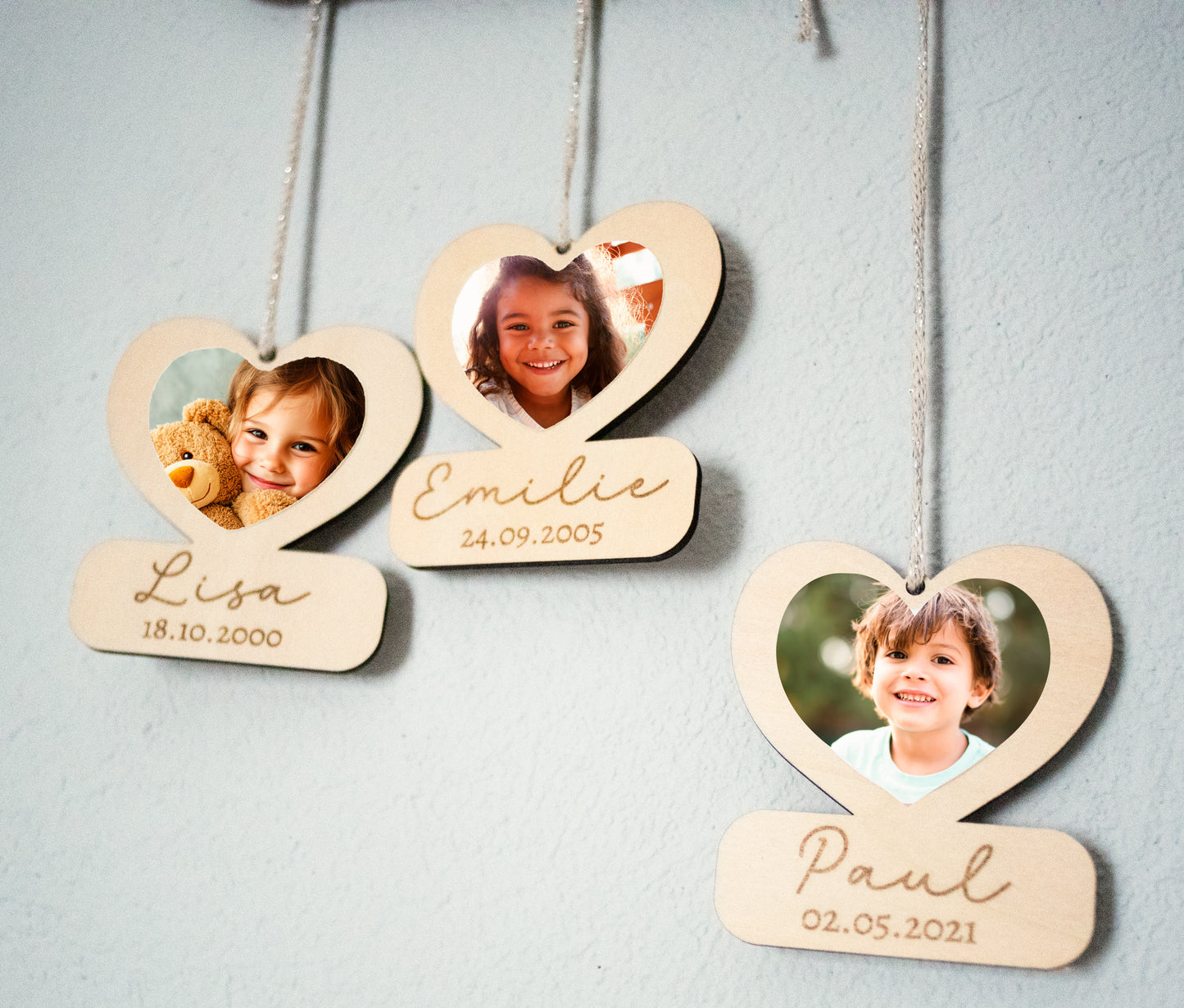 Suspension Photo Personnalisée - "Les Petits Cœurs d’une Mamie Exceptionnelle"