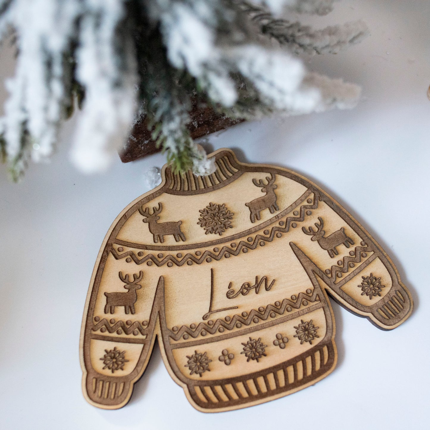 Decoration de noel personnalisé - ornement de sapin en bois gravé